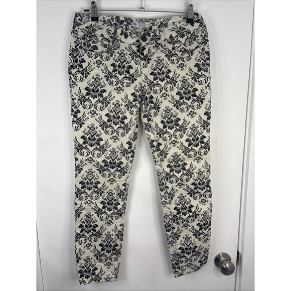 Free People Denim Jeans BlkWhite Floral Womens Size 27 Straight Boho Festival - Picture 1 of 13